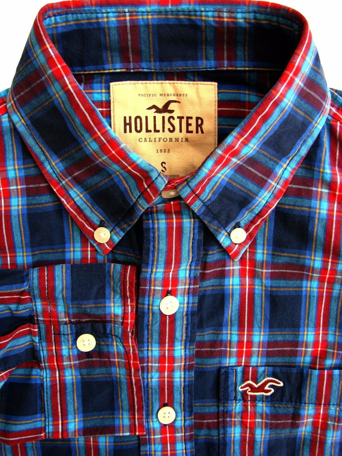 Hollister, Shirts